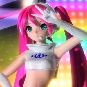 Meet your Posher, Mikaela